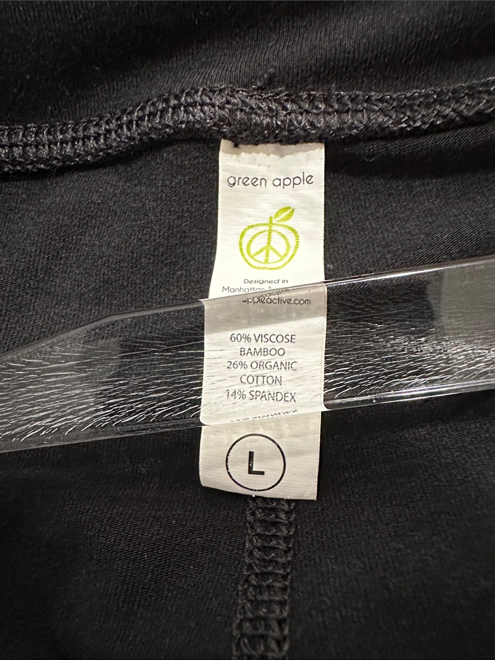 GREEN APPLE Yoga Flares Bamboo Black SIZE LARGE EXCELLENT CONDITION LIKE NEW - Picture 4 of 4